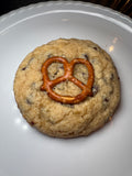 Salted Caramel Pretzel Cookie (Single)